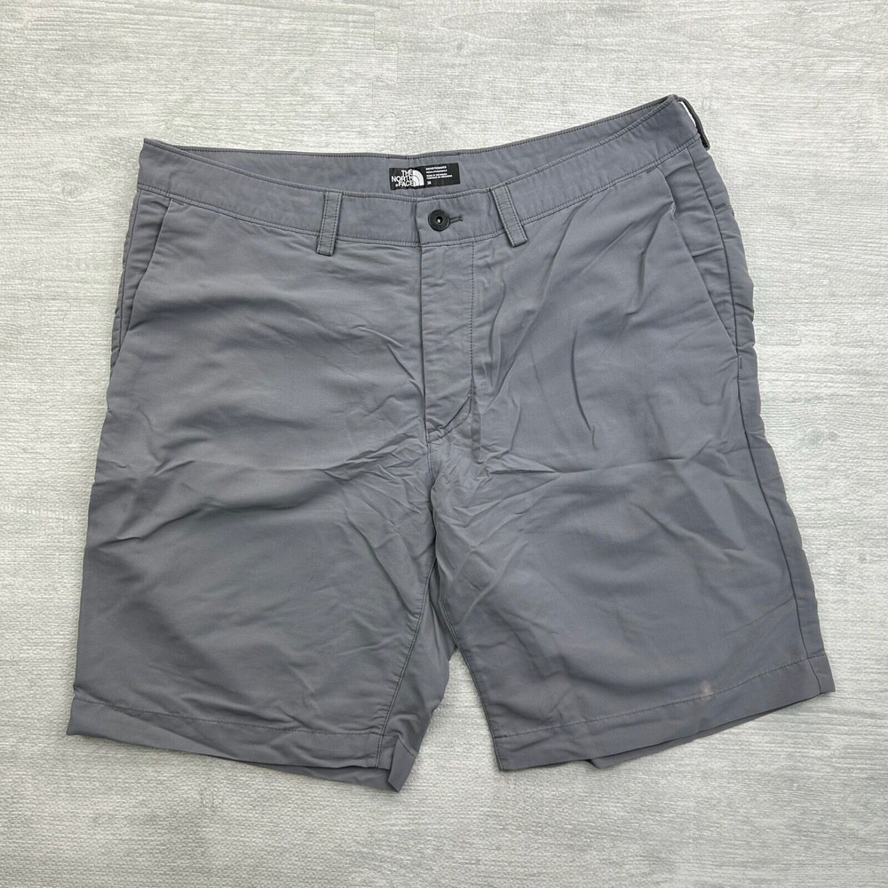 The North Face Rockaway‎ Shorts Mens 38 Gray Nylon Blend Zip Pocket Stretch